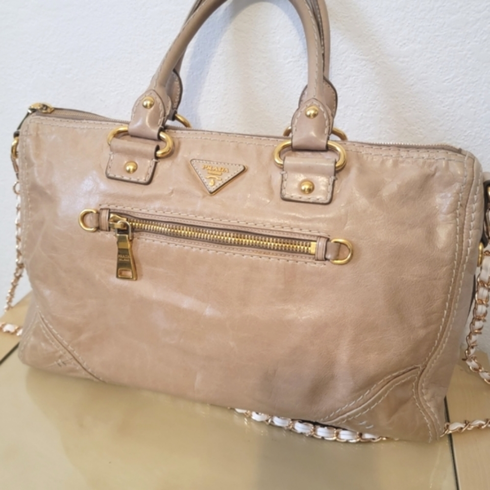 ✨PRADA✨Vitella Satchel Large Calf Leather Tote Soft Metallic Gold - Picture 5 of 15